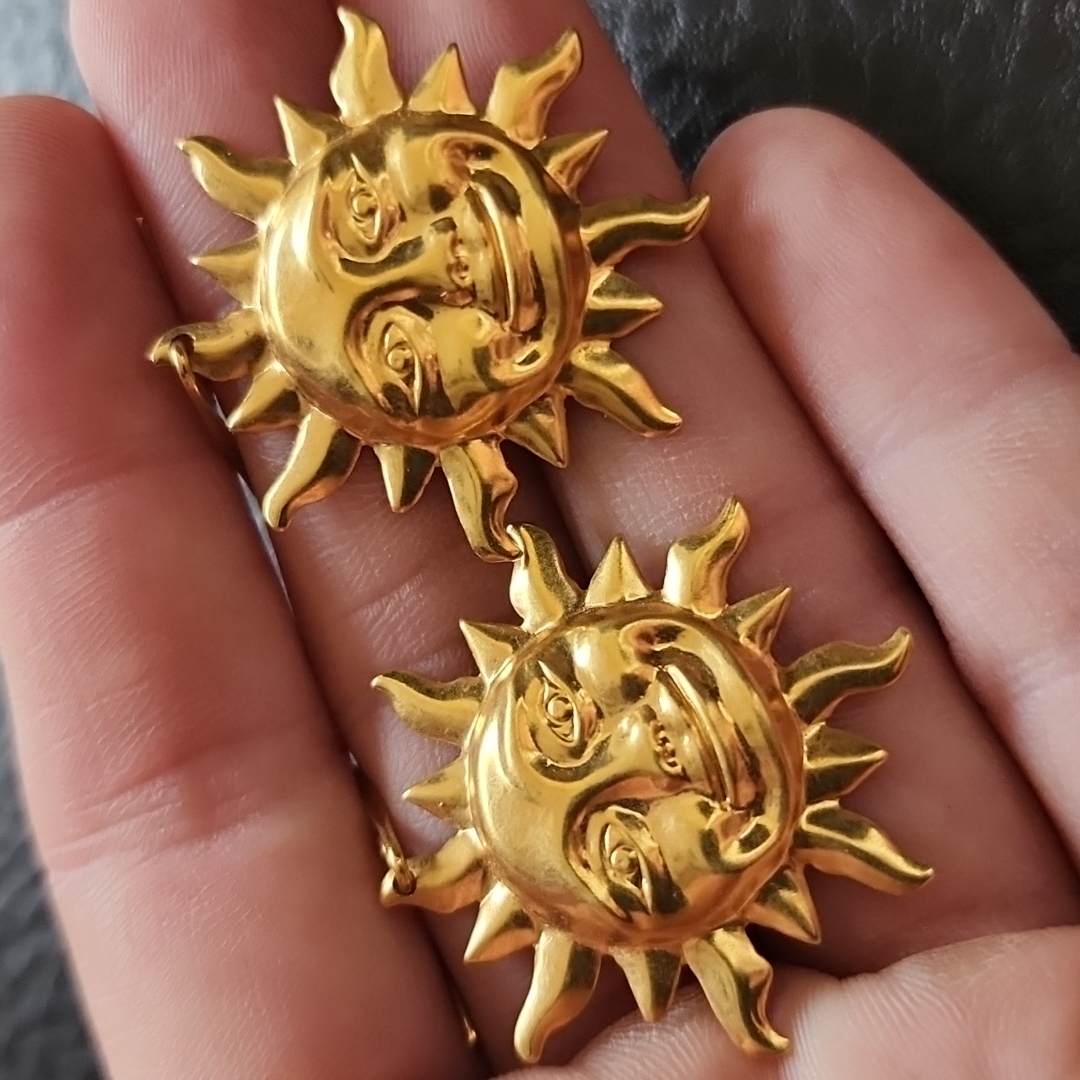 Vtg Earrings